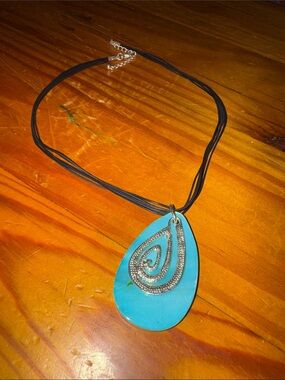 Blue Teardrop Pendant Necklace - Women Jewelry